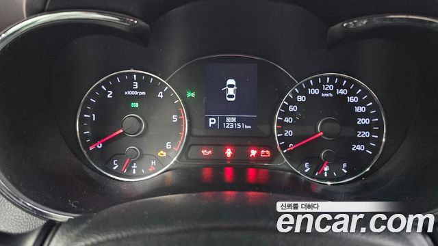 Kia K3 2014 thumb 9