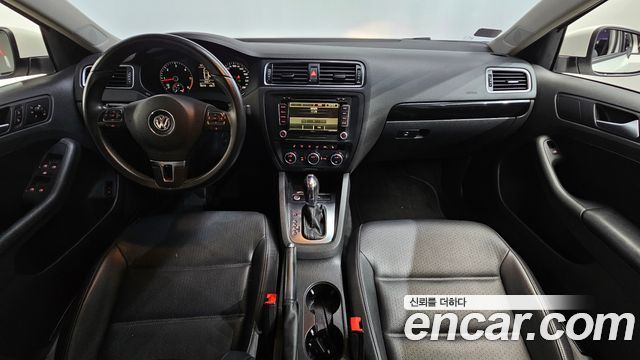 Volkswagen Jetta 2013 thumb 8
