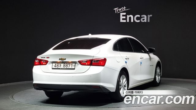 Chevrolet Malibu 2017 thumb 3