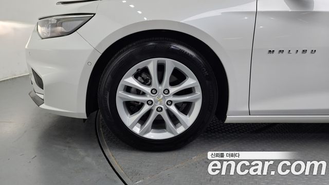 Chevrolet Malibu 2017 thumb 5
