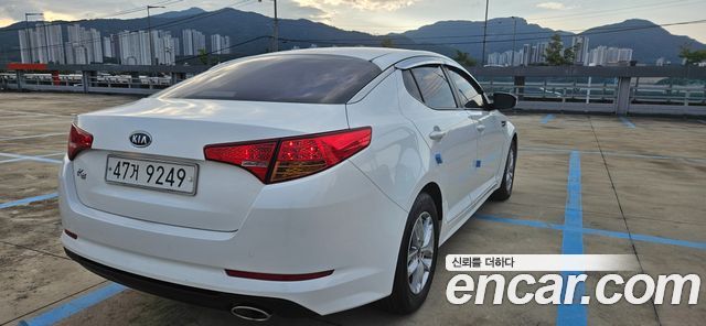 Kia K5 2012 thumb 6