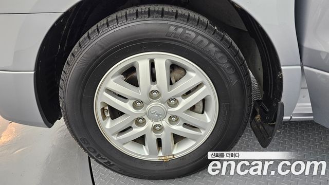 Hyundai Starex 2017 thumb 5