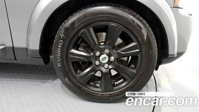 Land Rover Discovery 2012 thumb 6