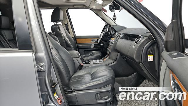 Land Rover Discovery 2012 thumb 11