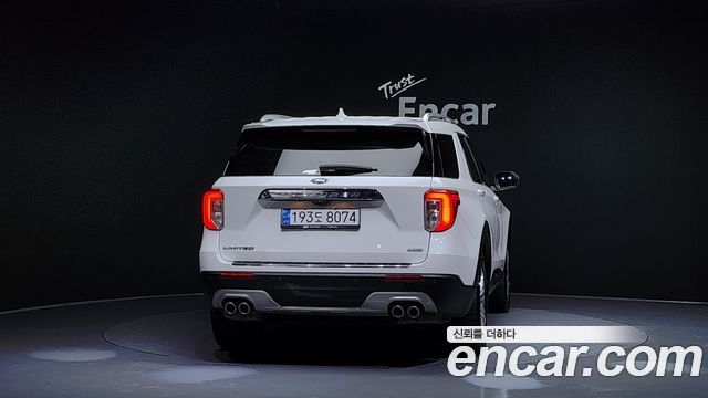 Ford Explorer 2021 thumb 5