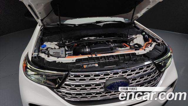 Ford Explorer 2021 thumb 7