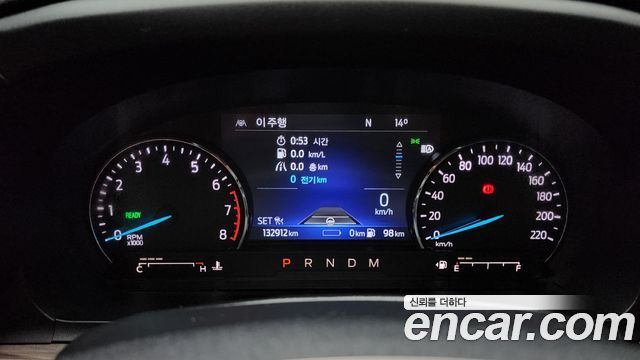 Ford Explorer 2021 thumb 9