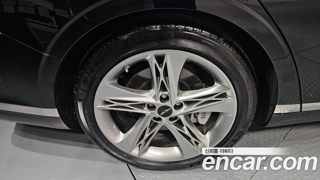 Genesis G90 2022 thumb 6