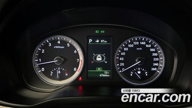 Hyundai Grandeur 2016 thumb 9