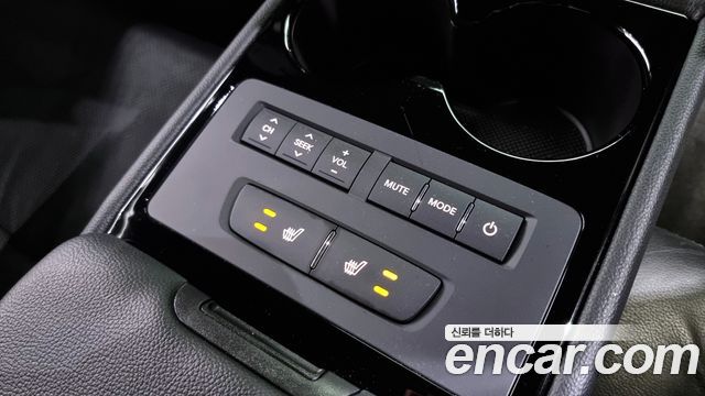 Kia K7 2010 thumb 11