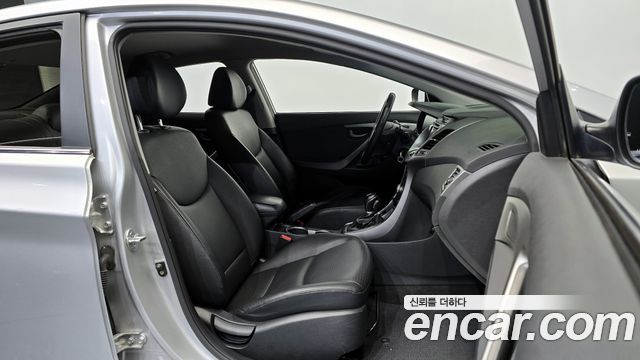 Hyundai Avante 2013 thumb 10