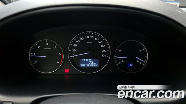 Hyundai Starex 2017 thumb 9