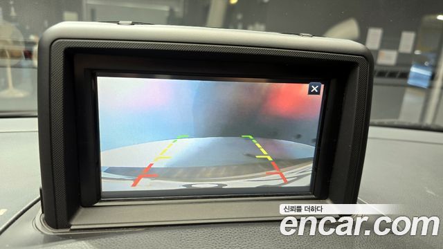 Hyundai Starex 2017 thumb 12