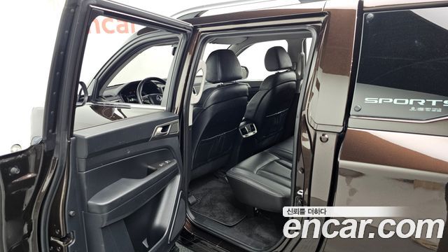 SsangYong Rexton 2018 thumb 11