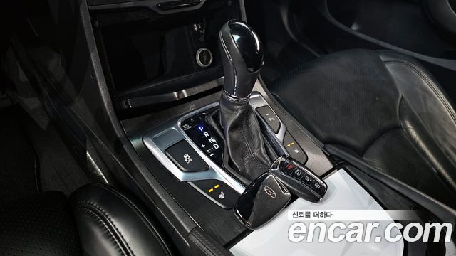 Hyundai Grandeur 2016 thumb 10