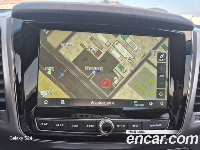 SsangYong Rexton 2021 thumb 10