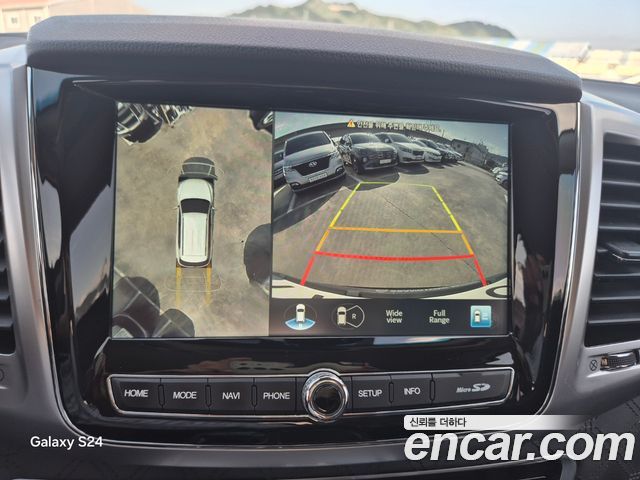 SsangYong Rexton 2021 thumb 11