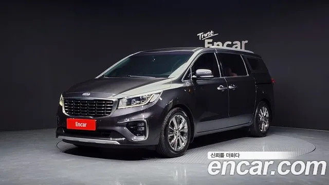 Kia Carnival 2019 thumb 12