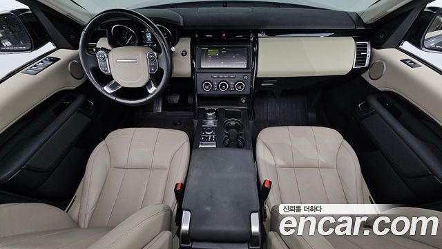Land Rover Discovery 2018 thumb 8