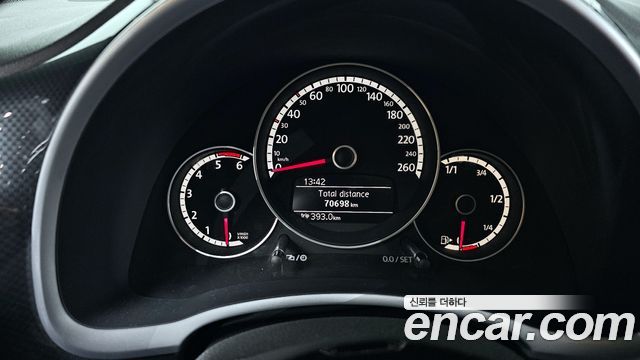 Volkswagen Beetle 2013 thumb 9