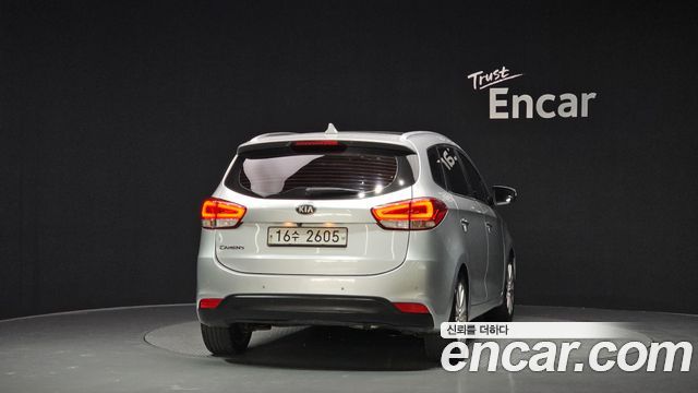 Kia Carens 2013 thumb 4