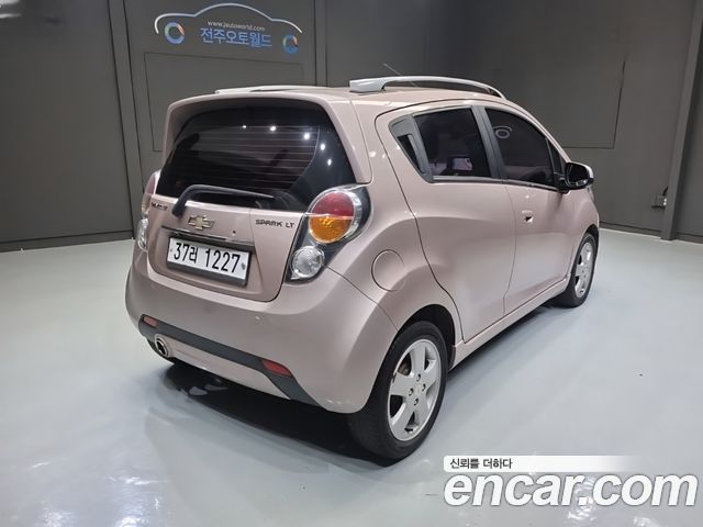 Chevrolet Spark 2012 thumb 6