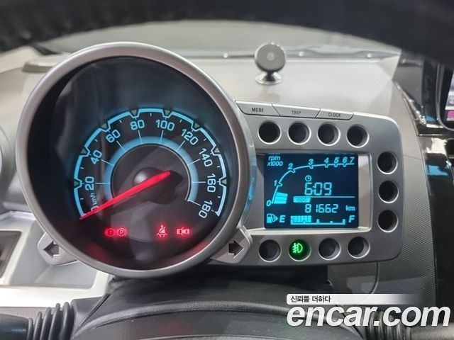 Chevrolet Spark 2012 thumb 8