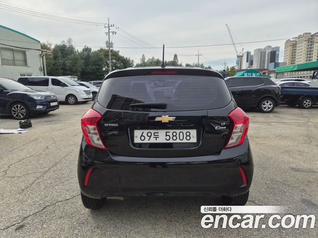 Chevrolet Spark 2016 thumb 8