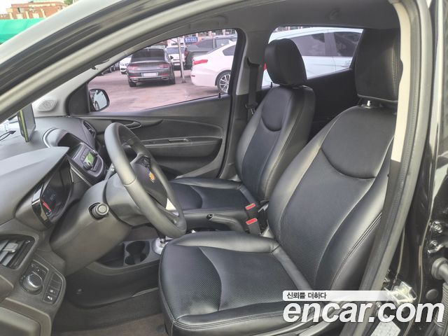 Chevrolet Spark 2016 thumb 12