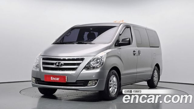 Hyundai Starex 2016 thumb 2