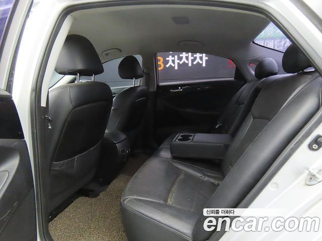 Hyundai Sonata 2010 thumb 7