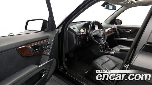 Mercedes-Benz GLK 2010 thumb 10