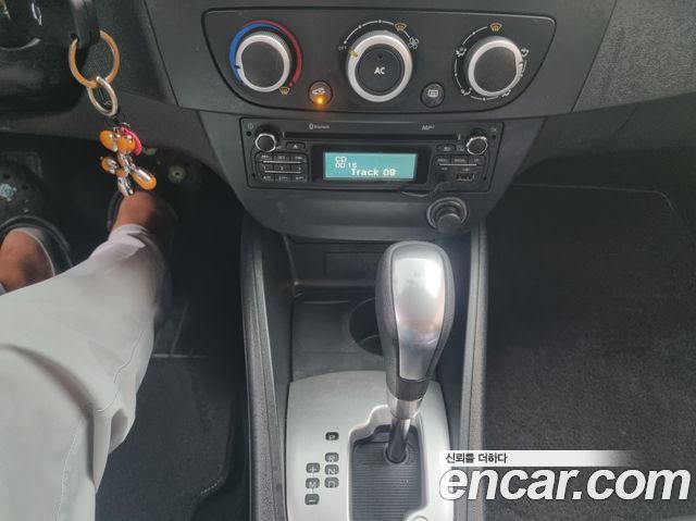 Renault Korea SM3 2015 thumb 10