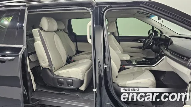 Kia Carnival 2020 thumb 11