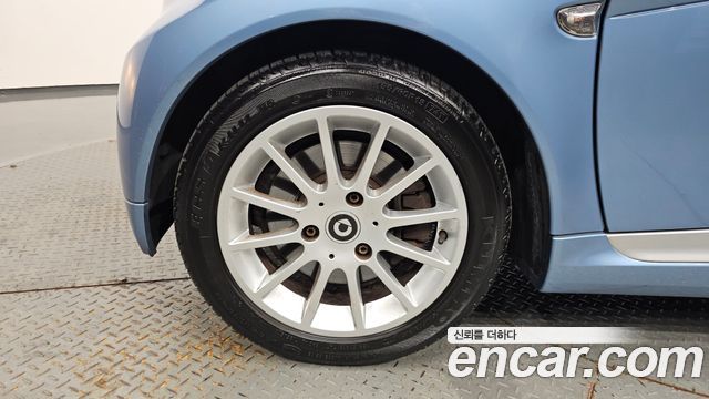 Smart Fortwo 2012 thumb 6