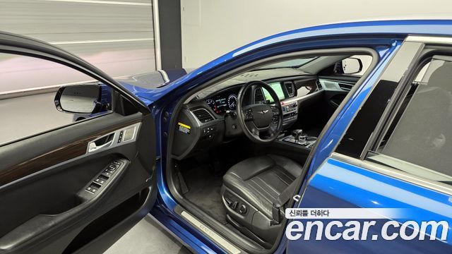Genesis G80 2016 thumb 10