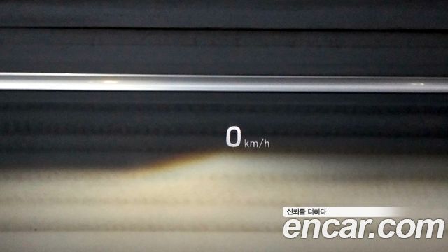 Genesis G80 2016 thumb 12