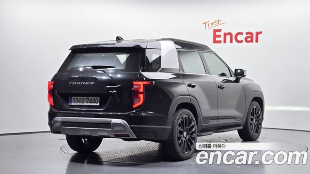 SsangYong Torres 2023 thumb 3