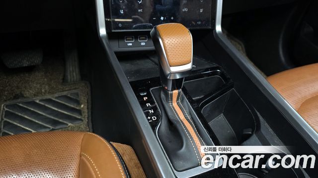 SsangYong Torres 2023 thumb 10