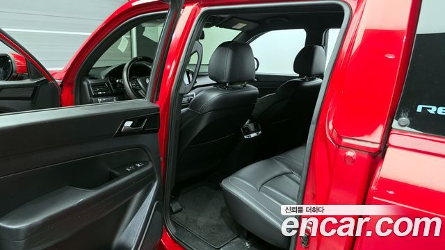 SsangYong Rexton 2020 thumb 11