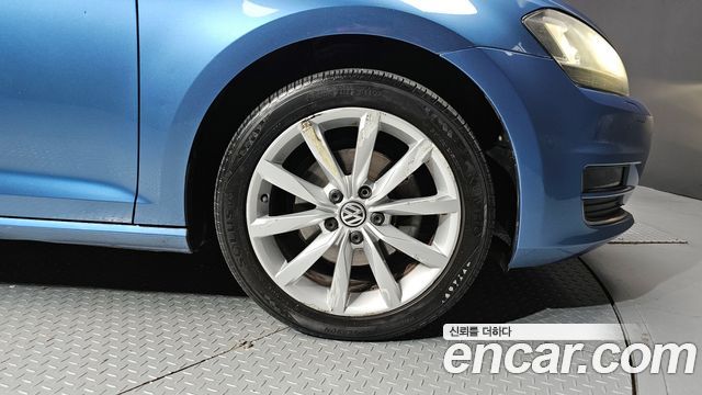 Volkswagen Golf 2015 thumb 6