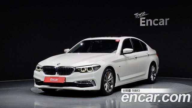 BMW 5 серии 2018 thumb 2