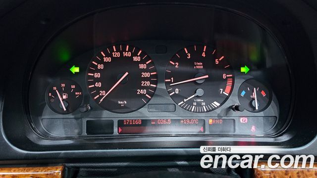 BMW 5 серии 1996 thumb 9