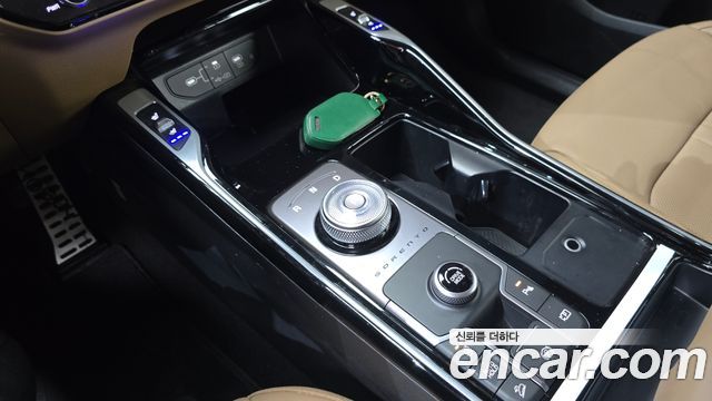 Kia Sorento 2023 thumb 9