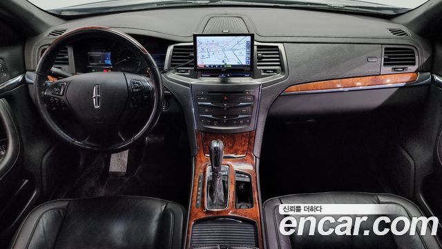 Lincoln MKS 2013 thumb 8