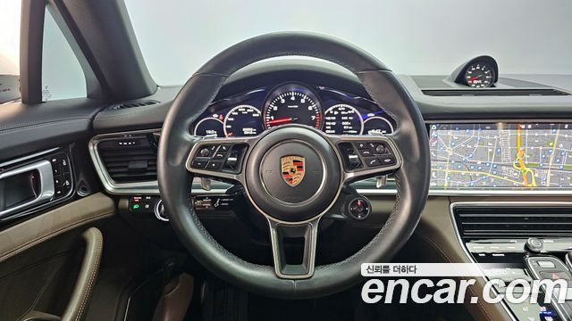 Porsche Panamera 2020 thumb 12