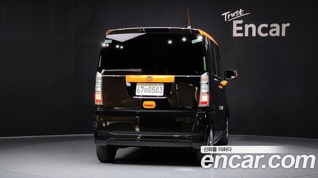 Honda N-BOX 2015 thumb 5