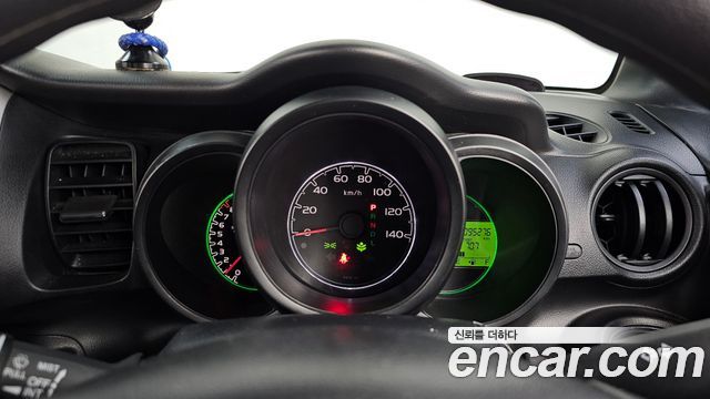 Honda N-BOX 2015 thumb 9
