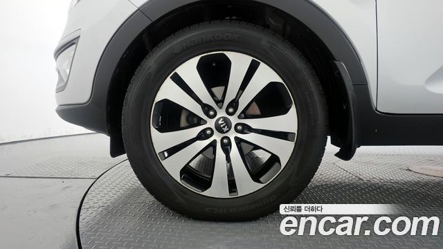 Kia Sportage 2011 thumb 6