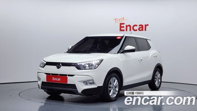 SsangYong Tivoli 2015 thumb 2
